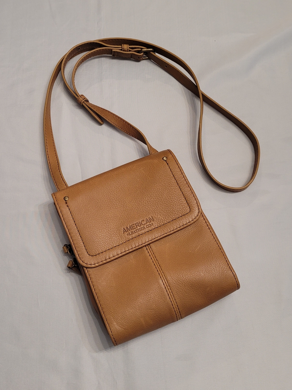 American Leather Co Tan Leather Crossbody Organizer Wallet Purse